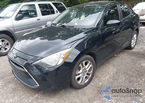 2017 Toyota Yaris Ia из США, поврежденный, VIN 3MYDLBYV8HY185065